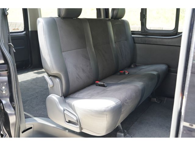 TOYOTA REGIUSACE VAN 2WD 2015 Image 31