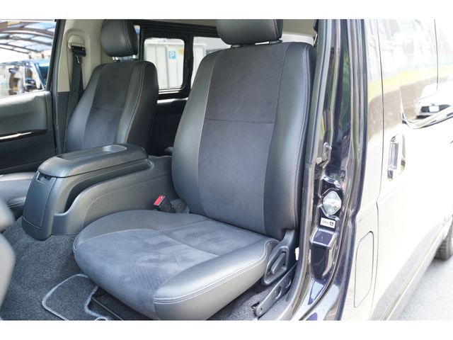 TOYOTA REGIUSACE VAN 2WD 2015 Image 31