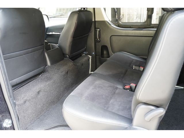 TOYOTA REGIUSACE VAN 2WD 2015 Image 31