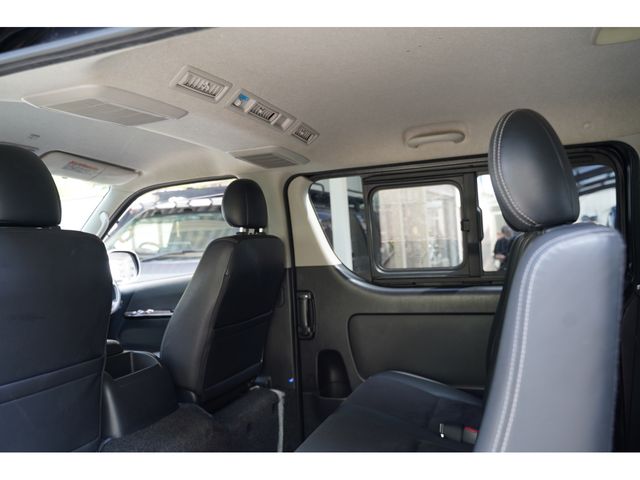 TOYOTA REGIUSACE VAN 2WD 2015 Image 31