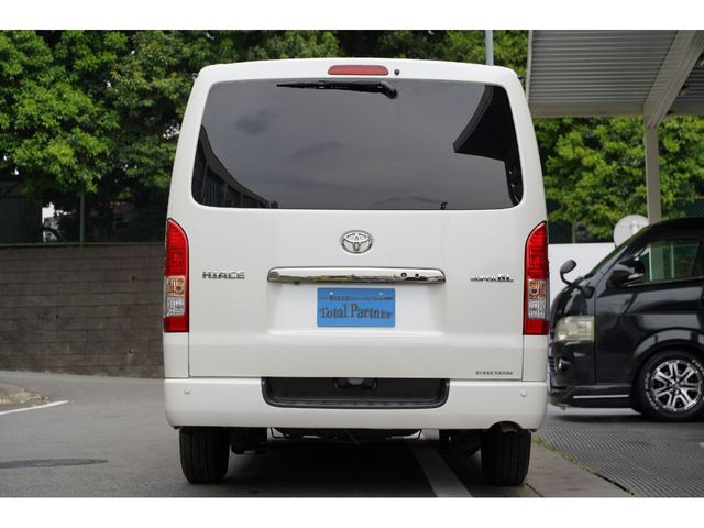 TOYOTA HIACE VAN 2WD 2016 Image 31