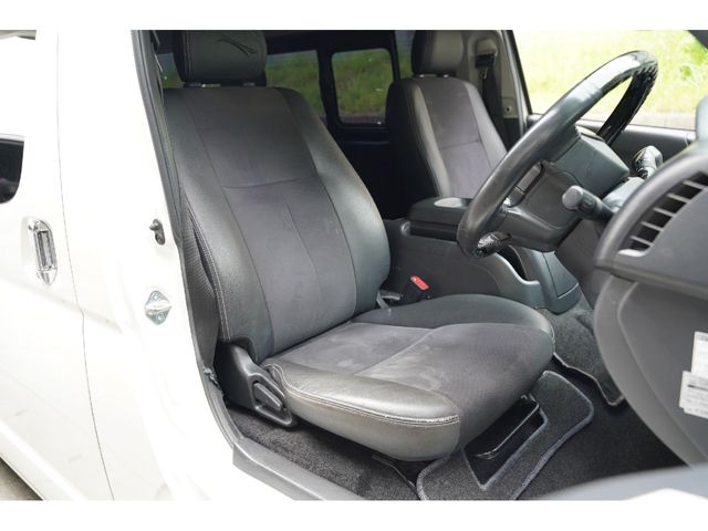 TOYOTA HIACE VAN 2WD 2016 Image 31