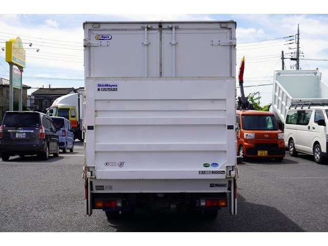 MITSUBISHI CANTER 2018 Image 31