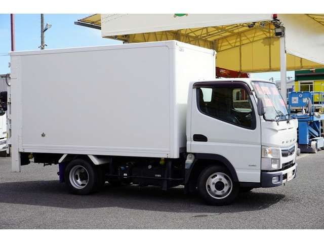 MITSUBISHI CANTER 2018 Image 31