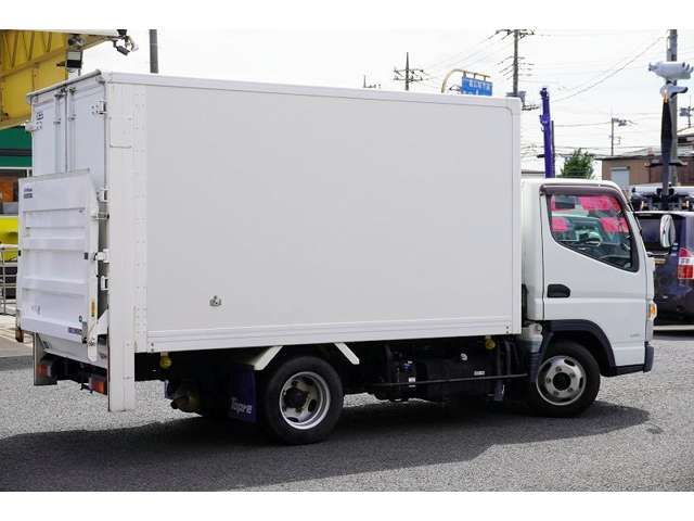 MITSUBISHI CANTER 2018 Image 31