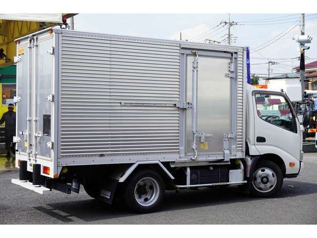 HINO DUTRO 2014 Image 31