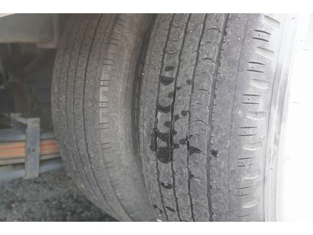 HINO DUTRO 2014 Image 31