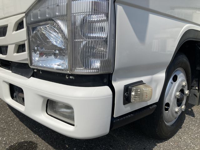 ISUZU ELF 2018 Image 31