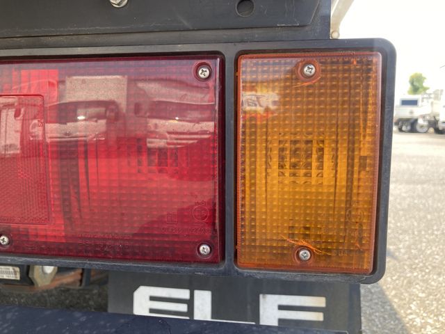 ISUZU ELF 2018 Image 31