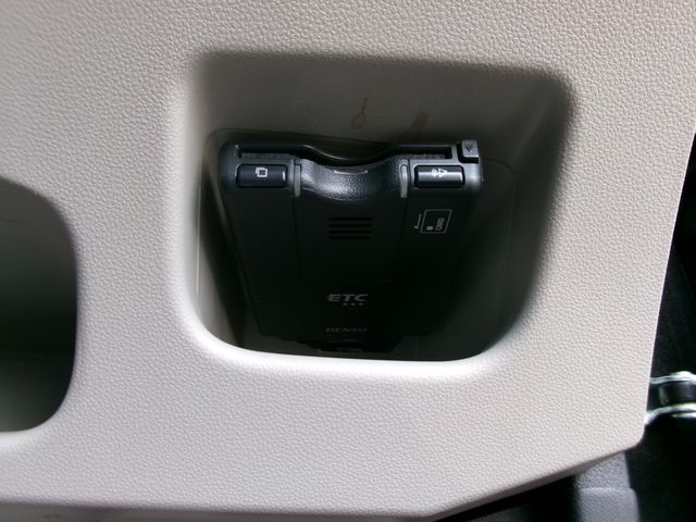 TOYOTA PIXIS JOY 2021 Image 31