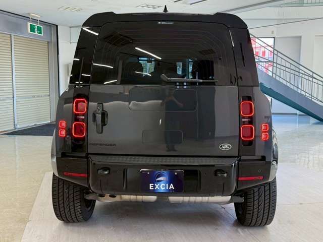 ROVER DEFENDER 2023 Image 31