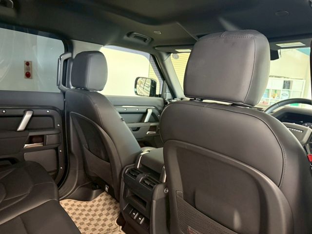 ROVER DEFENDER 2023 Image 31