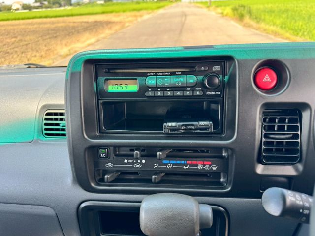 DAIHATSU HIJET CARGO 2012 Image 31