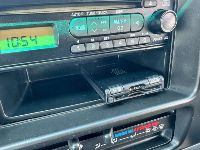 DAIHATSU HIJET CARGO 2012 Image 31