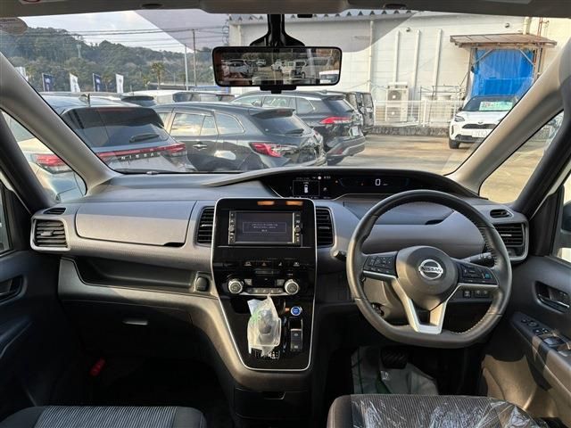 NISSAN SERENA  WG 2022 Image 31