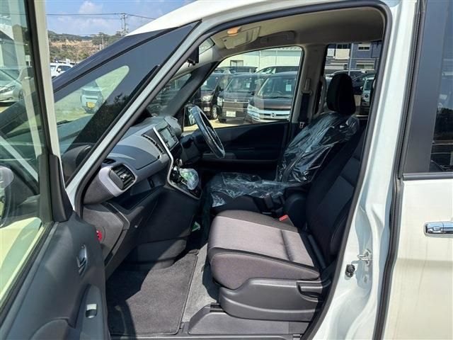 NISSAN SERENA  WG 2022 Image 31