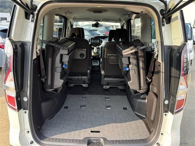 NISSAN SERENA  WG 2022 Image 31