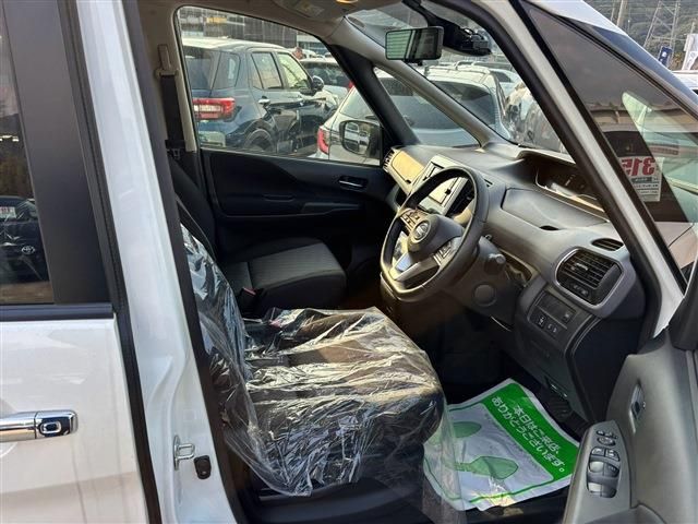 NISSAN SERENA  WG 2022 Image 31