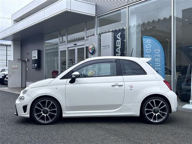 FIAT ABARTH 595 2018 Image 31