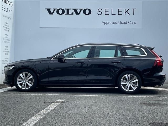 VOLVO V60 2019 Image 31