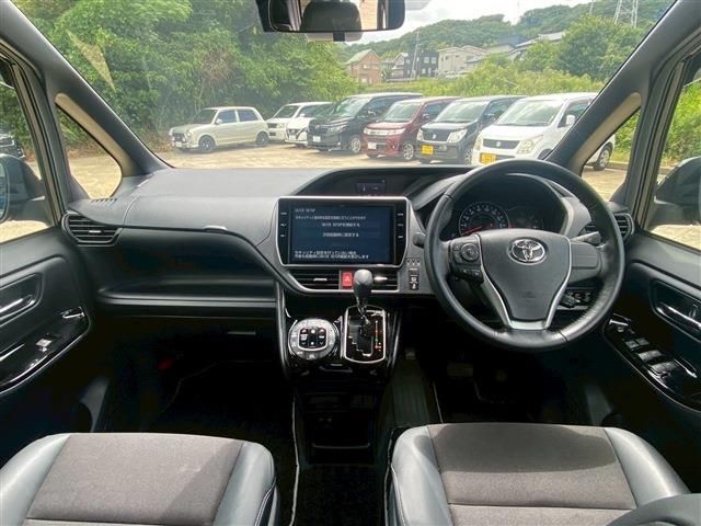 TOYOTA NOAH 2019 Image 31