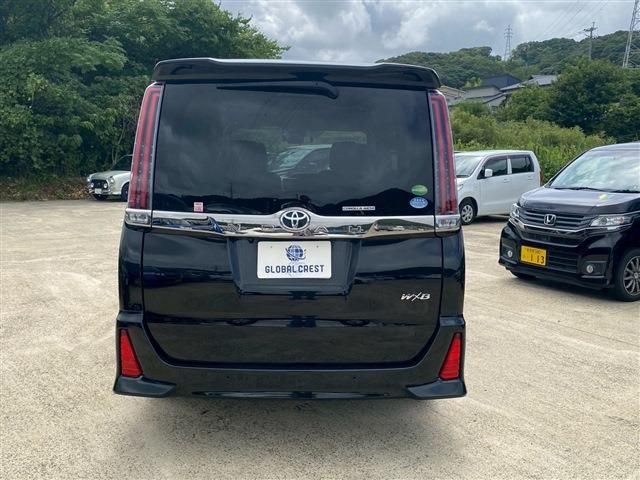 TOYOTA NOAH 2019 Image 31