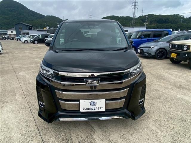 TOYOTA NOAH 2019 Image 31