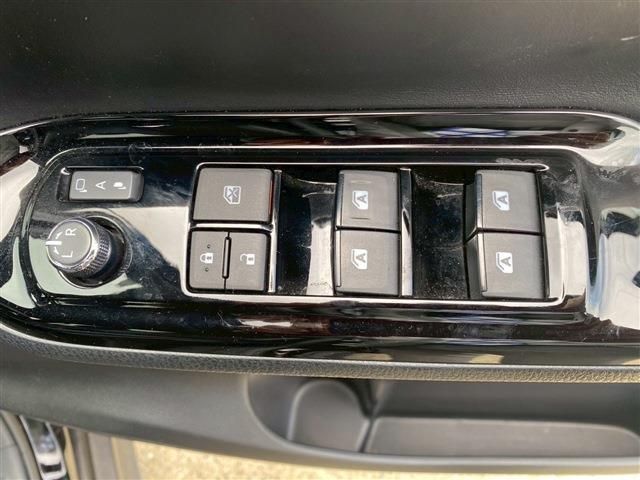 TOYOTA NOAH 2019 Image 31