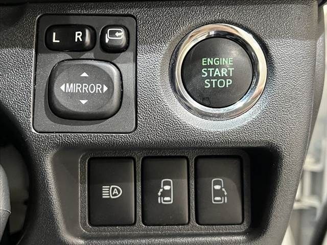 TOYOTA HIACE VAN 4WD 2018 Image 31