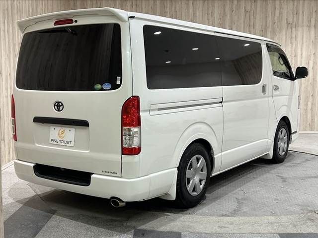 TOYOTA HIACE VAN 4WD 2018 Image 31
