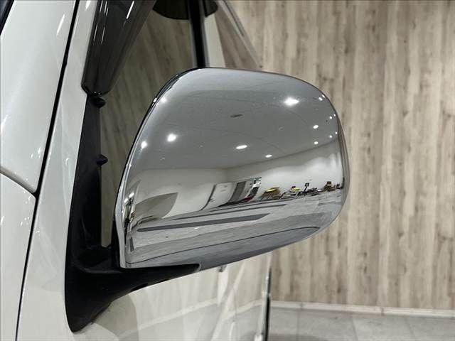 TOYOTA HIACE VAN 4WD 2018 Image 31