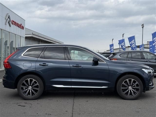 VOLVO XC60 2017 Image 31