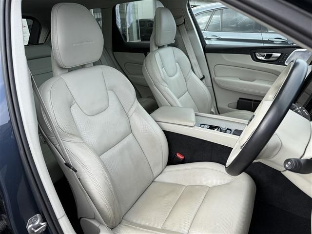 VOLVO XC60 2017 Image 31