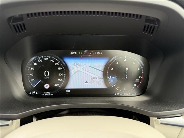 VOLVO XC60 2017 Image 31