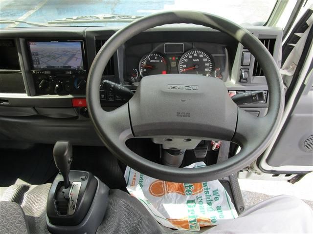 ISUZU  2019 Image 31