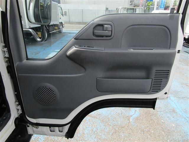 ISUZU  2019 Image 31