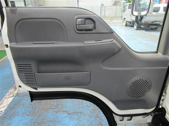 ISUZU  2019 Image 31