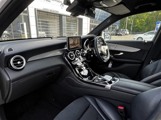 MERCEDES BENZ GLC CL 2019 Image 31