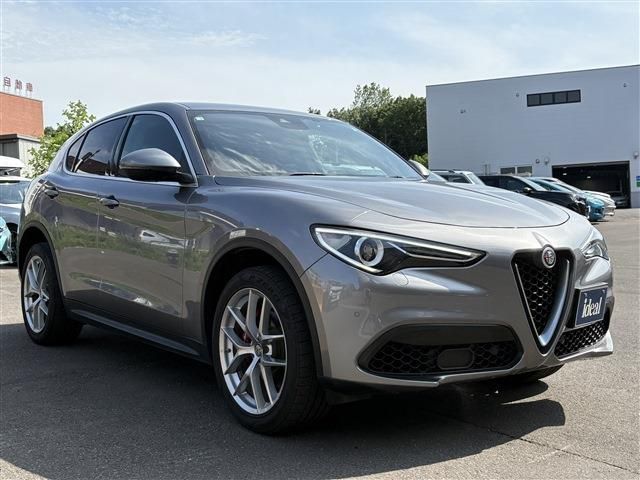 ALFAROMEO STELVIO 2018 Image 31