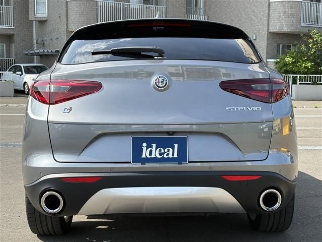 ALFAROMEO STELVIO 2018 Image 31