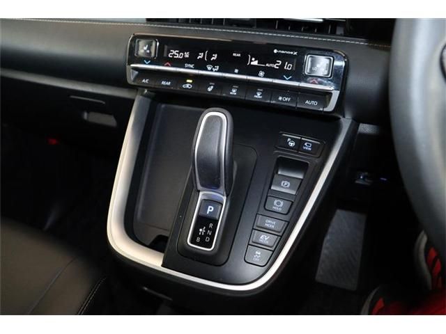 TOYOTA NOAH HYBRID 2023 Image 31