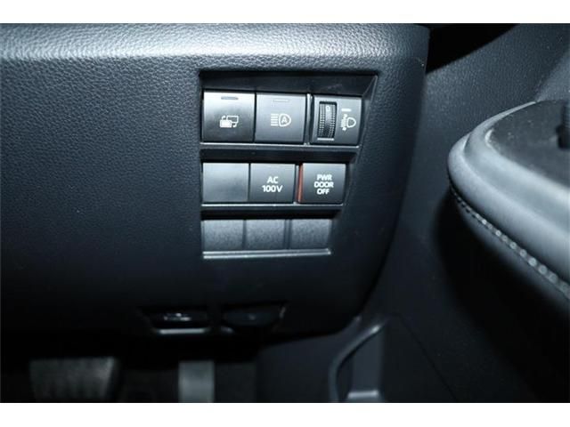 TOYOTA NOAH HYBRID 2023 Image 31