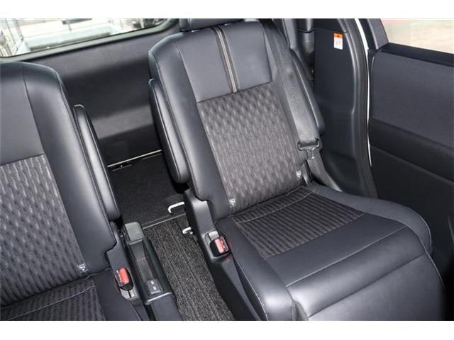 TOYOTA NOAH HYBRID 2023 Image 31