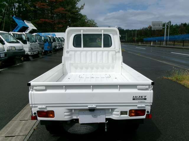 DAIHATSU HIJET TRUCK 4WD 2013 Image 31