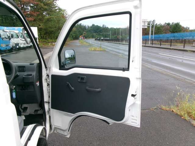 DAIHATSU HIJET TRUCK 4WD 2013 Image 31