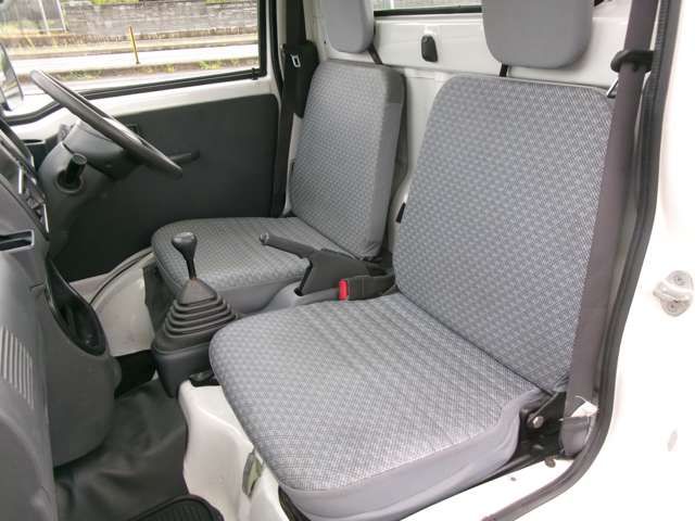 DAIHATSU HIJET TRUCK 4WD 2013 Image 31