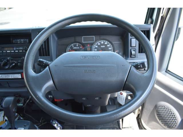 ISUZU ELF 2013 Image 31