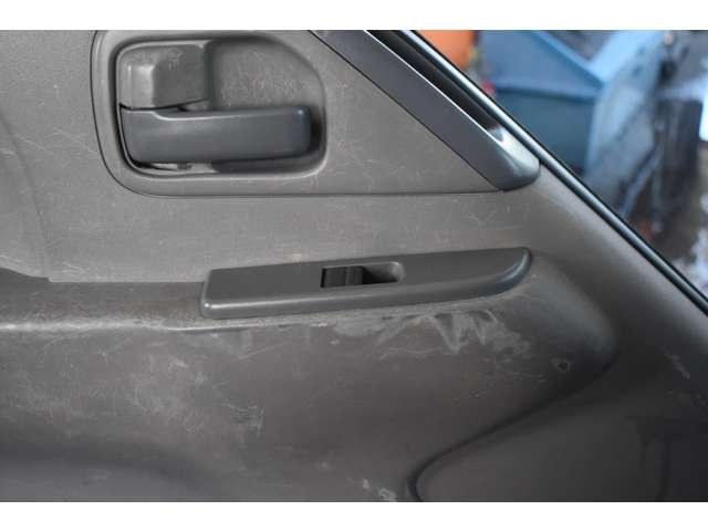 ISUZU ELF 2013 Image 31