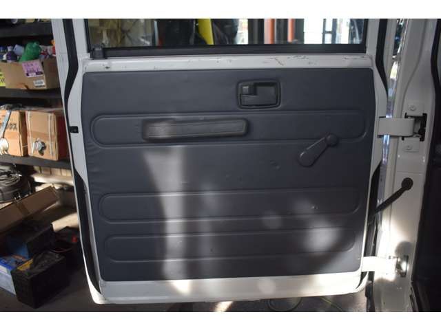 ISUZU ELF 2013 Image 31