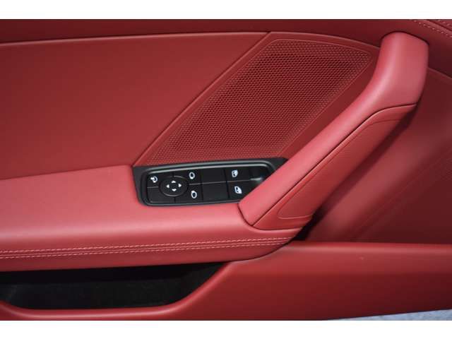 PORSCHE 911 2025 Image 31